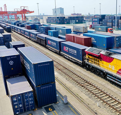 優化中歐班列（渝新歐）、陸海新通道整車等大宗物資裝箱模式課題研究的項目
